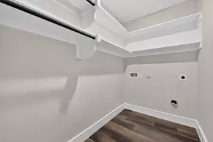 426 Goodyear St, Irving, TX 75062 - Photo 27