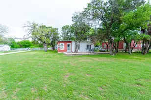 137 Center Loop, Whitney, TX 76692 - Photo 3