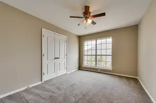 4319 Vine Ridge Ct, Arlington, TX 76017 - Photo 9