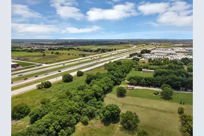 13 Willow Bend Court, Mansfield, TX 76063 - Photo 9