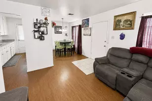 915 N 7th St, Sanger, TX 76266 - Photo 3