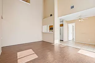 1233 W Hudgins St, Grapevine, TX 76051 - Photo 7