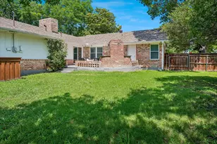 11070 Delford Cir, Dallas, TX 75228 - Photo 15
