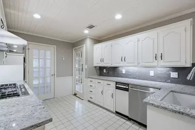 236 Canyon Valley Drive, Richardson, TX 75080 - Photo 19