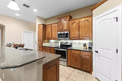 204 Briarstone Drive, Alvarado, TX 76009 - Photo 11