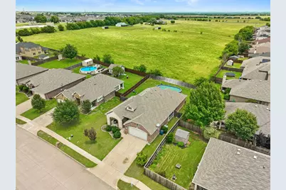 204 Briarstone Drive, Alvarado, TX 76009 - Photo 33