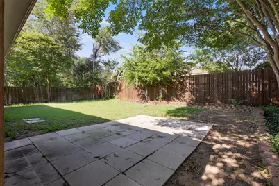 719 Matthews Court, Arlington, TX 76012 - Photo 19
