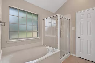 7700 Black Bear Ct, Fort Worth, TX 76137 - Photo 15