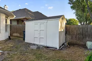 7700 Black Bear Ct, Fort Worth, TX 76137 - Photo 25