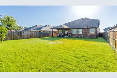 529 Bermuda Avenue, Lancaster, TX 75146 - Photo 37