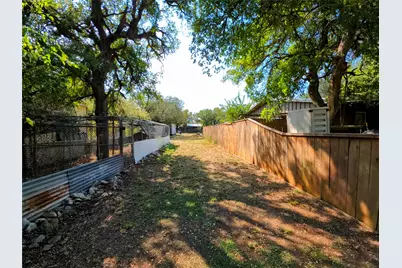 135 Elm Street, Palo Pinto, TX 76484 - Photo 23