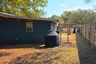 135 Elm St, Palo Pinto, TX 76484 - Photo 3