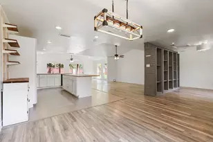 913 Heritage Cir, Garland, TX 75043 - Photo 13