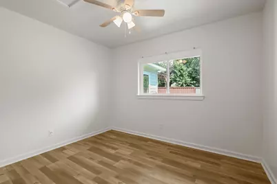 913 Heritage Circle, Garland, TX 75043 - Photo 15