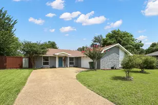 913 Heritage Cir, Garland, TX 75043 - Photo 1