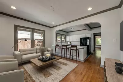 4512 Swiss Avenue, Dallas, TX 75204 - Photo 1