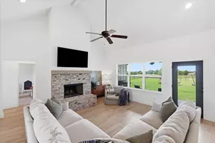 6680 Red Wing Ln, Sanger, TX 76266 - Photo 7