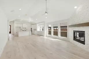 326 Chestnut Ln, Glenn Heights, TX 75154 - Photo 15