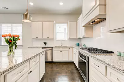 2816 Merrimac Street, Fort Worth, TX 76107 - Photo 13