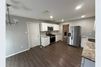 738 Brighton Lane, Garland, TX 75043 - Photo 3