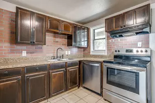 913 Jameson St, Weatherford, TX 76086 - Photo 11