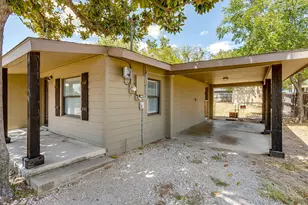 913 Jameson St, Weatherford, TX 76086 - Photo 3