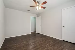 244 W McFarland St, Bells, TX 75414 - Photo 9