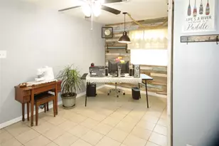 367 Hillcroft Dr, Weatherford, TX 76087 - Photo 29