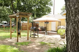 367 Hillcroft Dr, Weatherford, TX 76087 - Photo 23