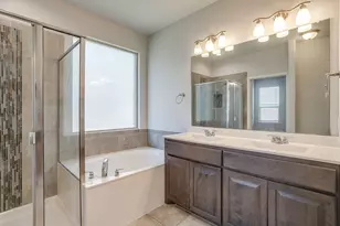 9105 Golden Hollow Ln, Fort Worth, TX 76179 - Photo 11