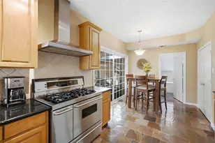 14616 Waterview Cir, Addison, TX 75001 - Photo 9