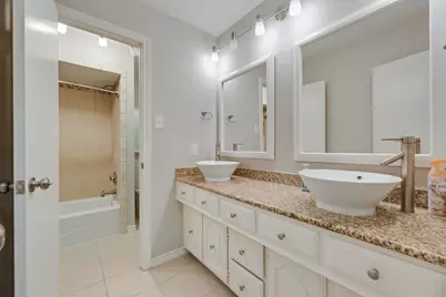 13052 Fall Manor Drive, Dallas, TX 75243 - Photo 21