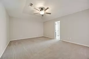 13052 Fall Manor Dr, Dallas, TX 75243 - Photo 19
