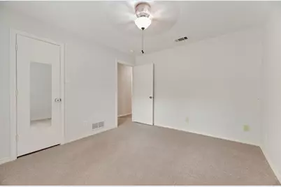13052 Fall Manor Drive, Dallas, TX 75243 - Photo 25
