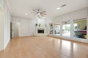 13052 Fall Manor Dr, Dallas, TX 75243 - Photo 7
