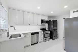 6607 E Mockingbird Ln, Dallas, TX 75214 - Photo 11