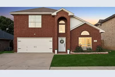 917 Remington Drive, Saginaw, TX 76131 - Photo 5