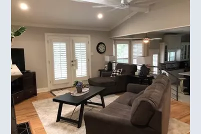 2840 Peninsula Drive, Grapevine, TX 76051 - Photo 5