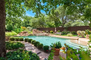 3917 Maggies Mdw, Denton, TX 76210 - Photo 31