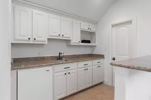 3917 Maggies Mdw, Denton, TX 76210 - Photo 25