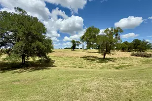 1600 HCR 2302 S, Abbott, TX 76621 - Photo 21