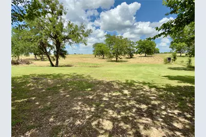 1600 Hcr 2302 S, Abbott, TX 76621 - Photo 23