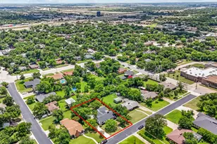 605 Hinton St, Grand Prairie, TX 75050 - Photo 25