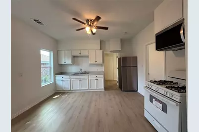 1815 Leath Street, Dallas, TX 75212 - Photo 1