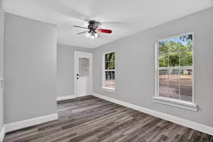 2512 Marigold Ave, Fort Worth, TX 76111 - Photo 29