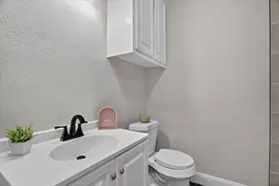 2512 Marigold Ave, Fort Worth, TX 76111 - Photo 21