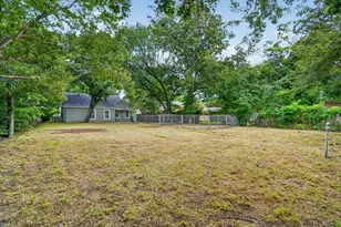 2512 Marigold Ave, Fort Worth, TX 76111 - Photo 31