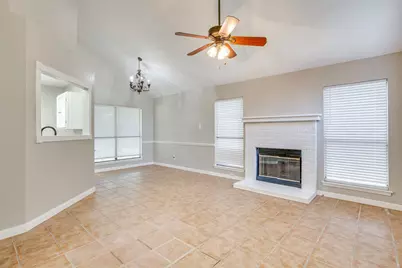 6604 Aztec Court, Lake Worth, TX 76135 - Photo 5