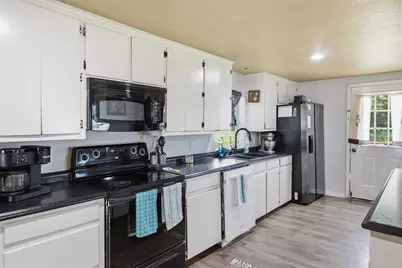 13017 E Fm 273, Telephone, TX 75488 - Photo 17