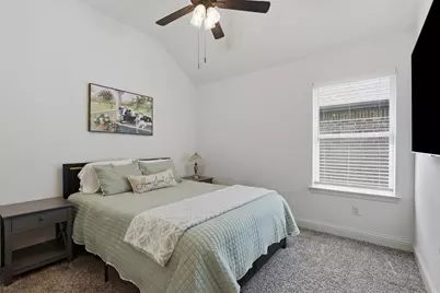 928 Tesslynn Avenue, Godley, TX 76044 - Photo 23